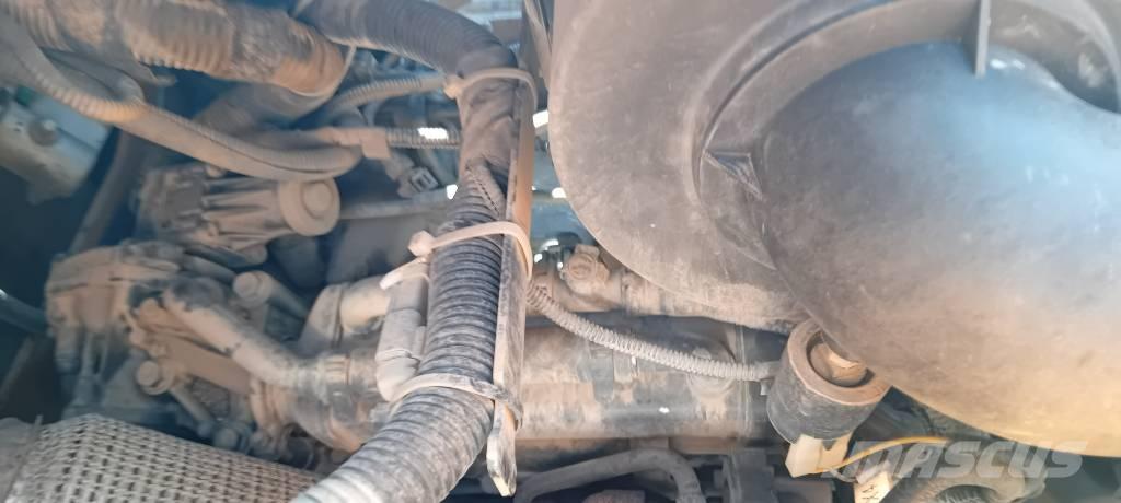 CASE 695 ST Kaivurikuormaajat