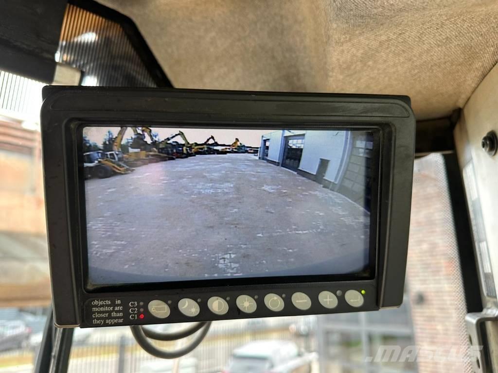 Volvo L 250 G Pyöräkuormaajat