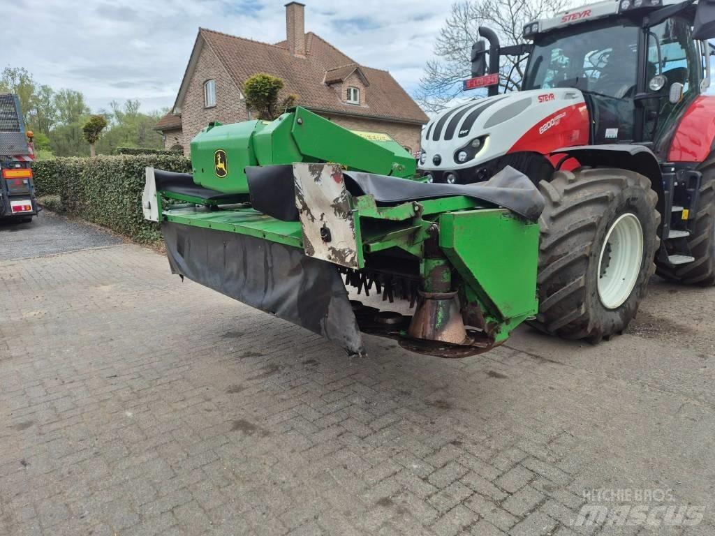 John Deere 131 Niittomurskaimet