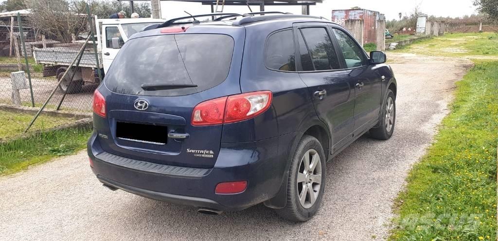 Hyundai SANTA FE Henkilöautot