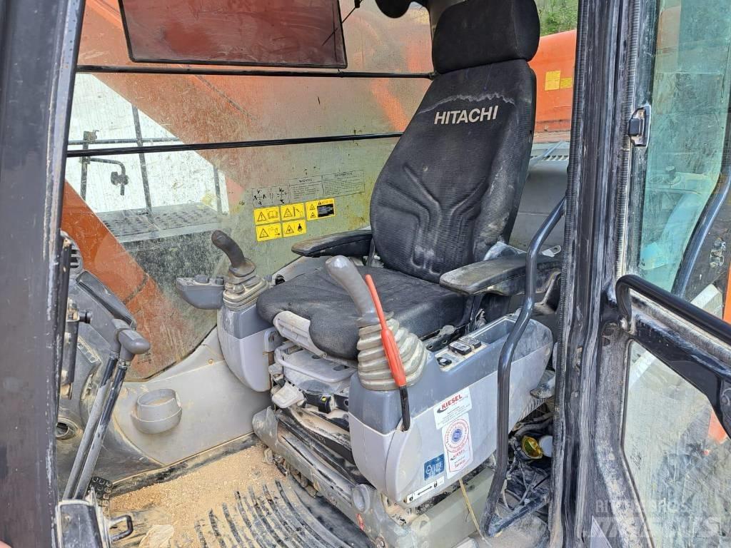 Hitachi ZX670ICH-5B Telakaivukoneet