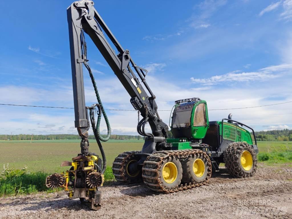 John Deere 1270 G Harvesterit