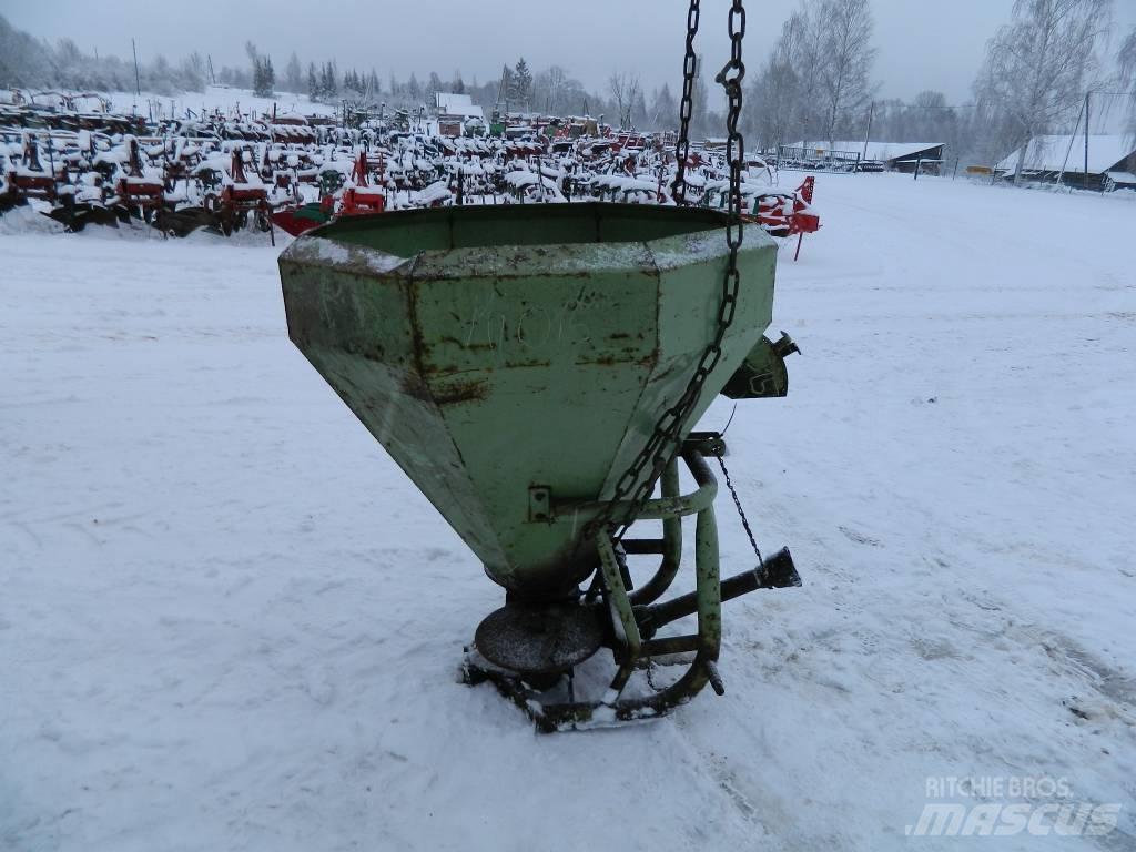  Kromag AM Lannoitteenlevittimet