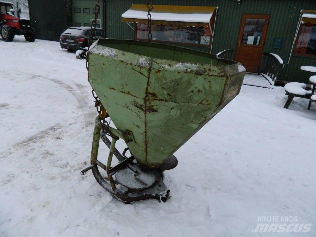 Kromag AM Lannoitteenlevittimet