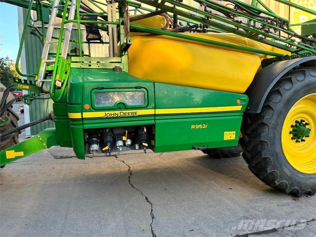 John Deere R952i Hinattavat ruiskut