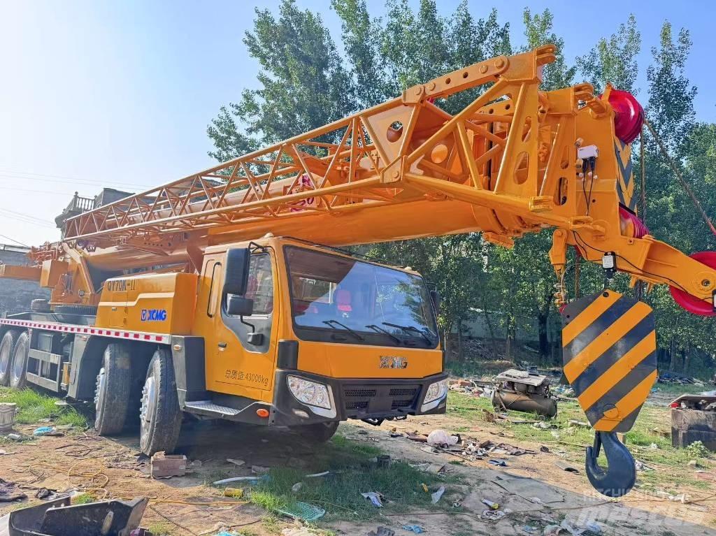 XCMG QY 70 K Mobiilinosturit