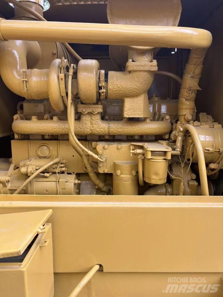 CAT 140 Tiehöylät