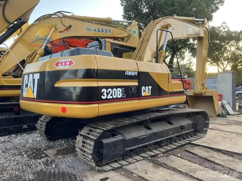 CAT 320 B L Telakaivukoneet