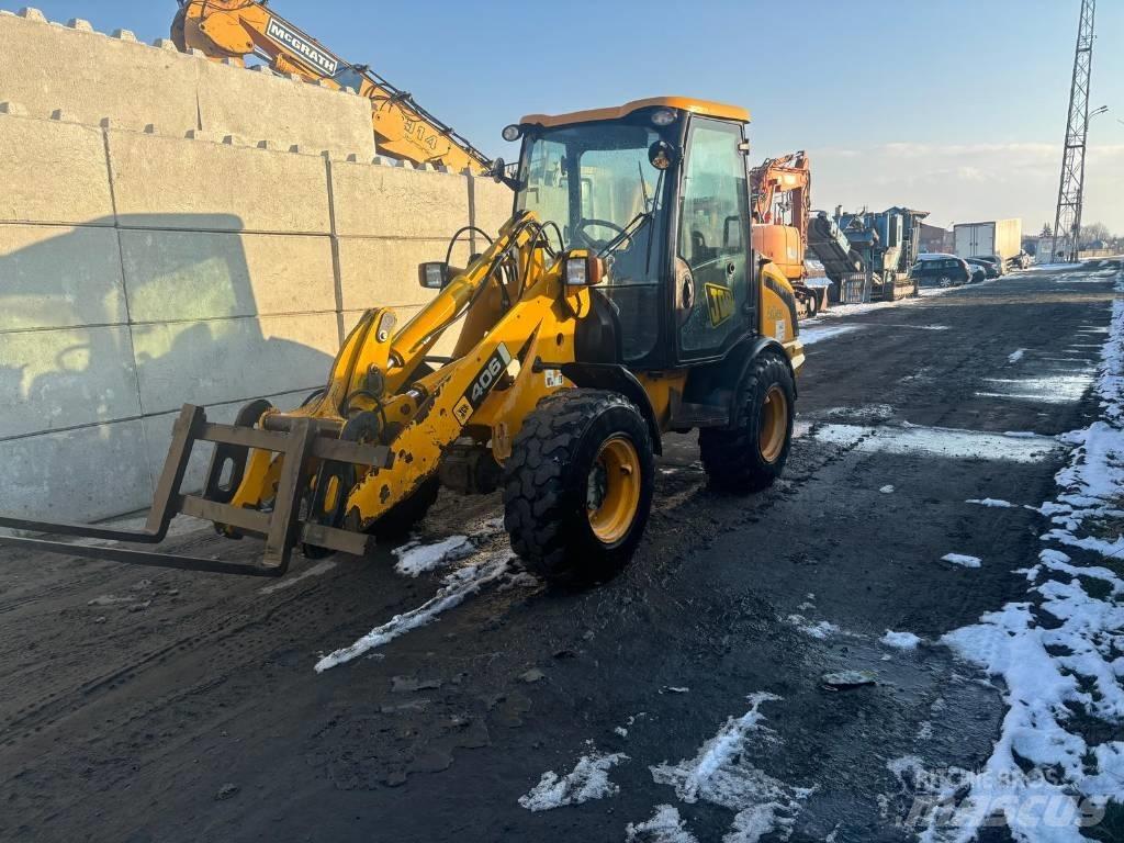 JCB 406 Pyöräkuormaajat