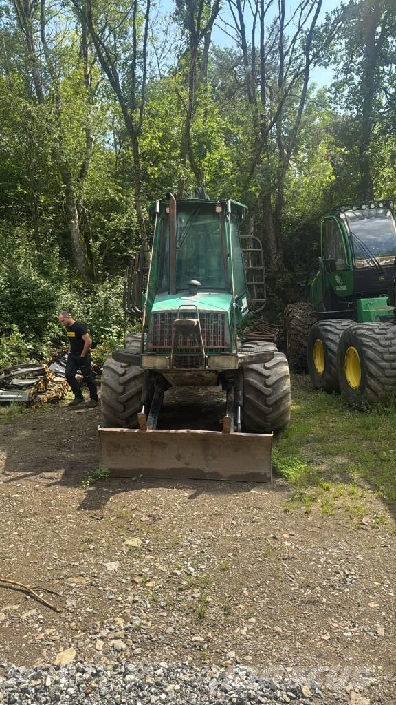 Timberjack 810 B Kuormatraktorit