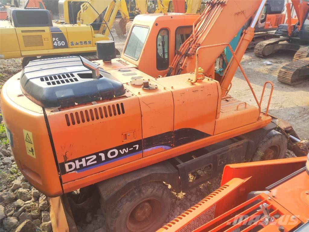 Doosan DH210W-7 Pyöräkaivukoneet