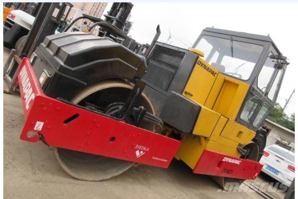 Dynapac CC 421 Tandemjyrät