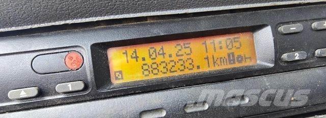 Sisu E12M 8X4 Sora- ja kippiautot