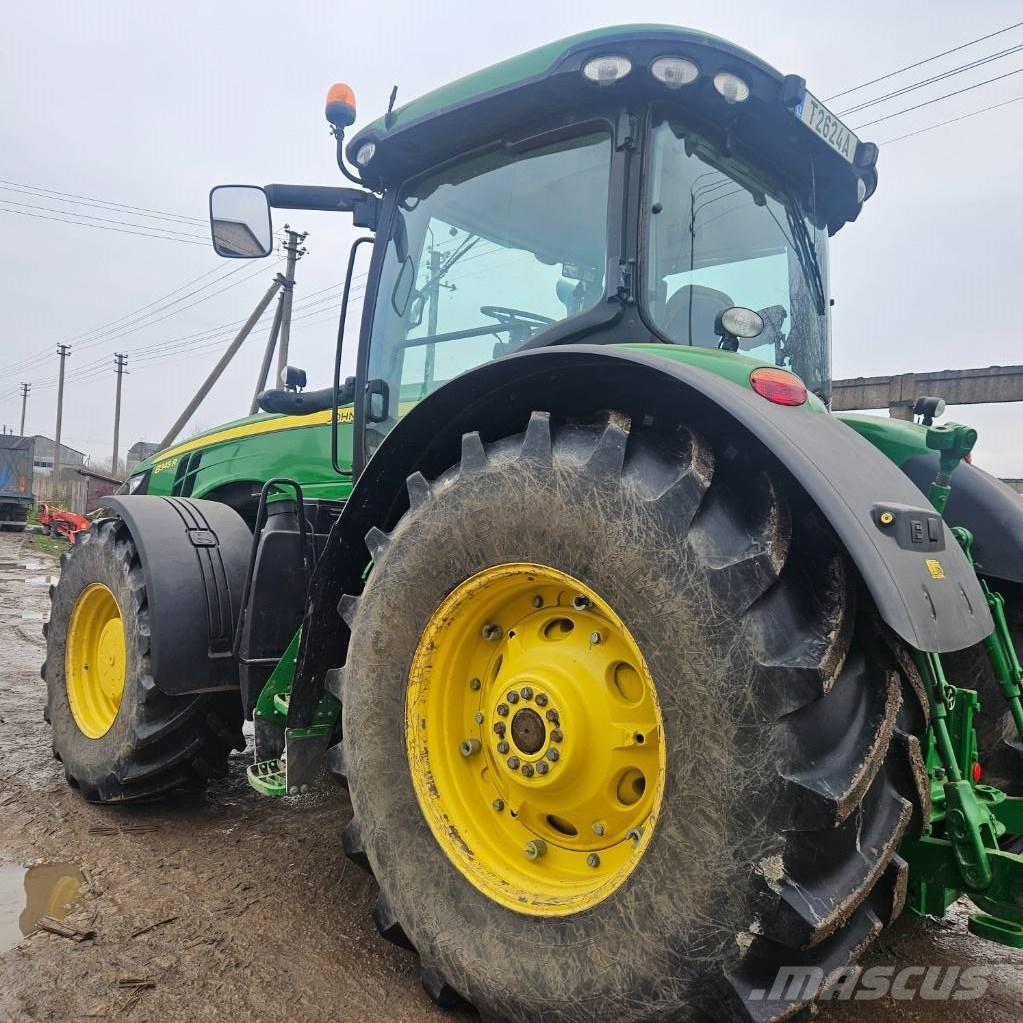 John Deere 8345 R Traktorit