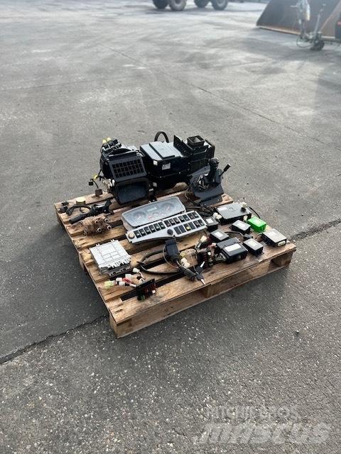 Doosan DL 400 Sähkö ja elektroniikka