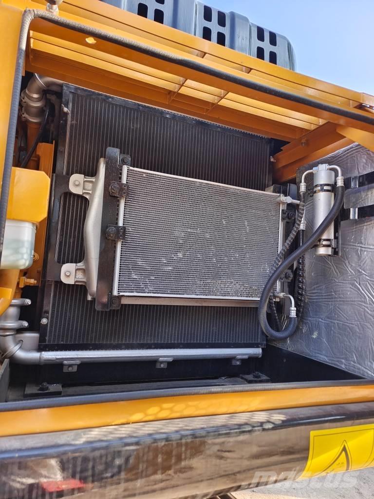 Sany SY 215 C Telakaivukoneet