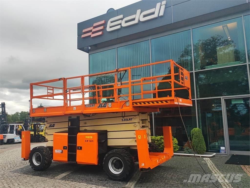 JLG 530LRT Saksilavat