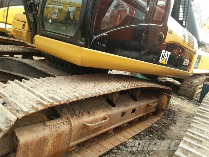 CAT 329 D Telakaivukoneet