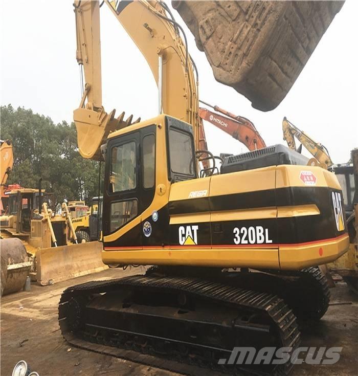 CAT 320 B L Telakaivukoneet