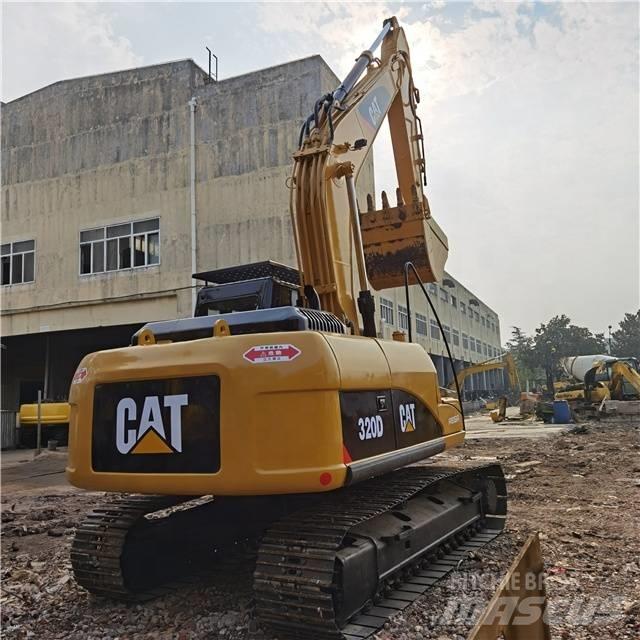 CAT 320D Telakaivukoneet