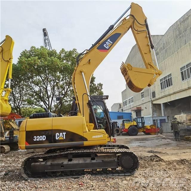 CAT 320D Telakaivukoneet