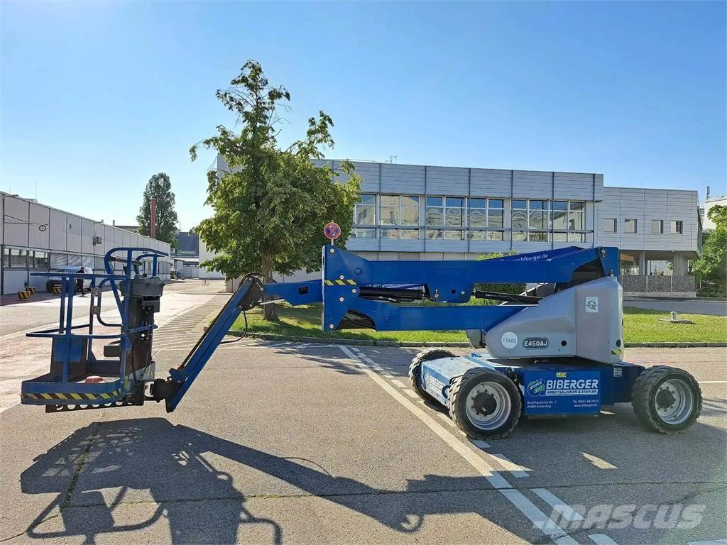JLG E450AJ Kuukulkijat
