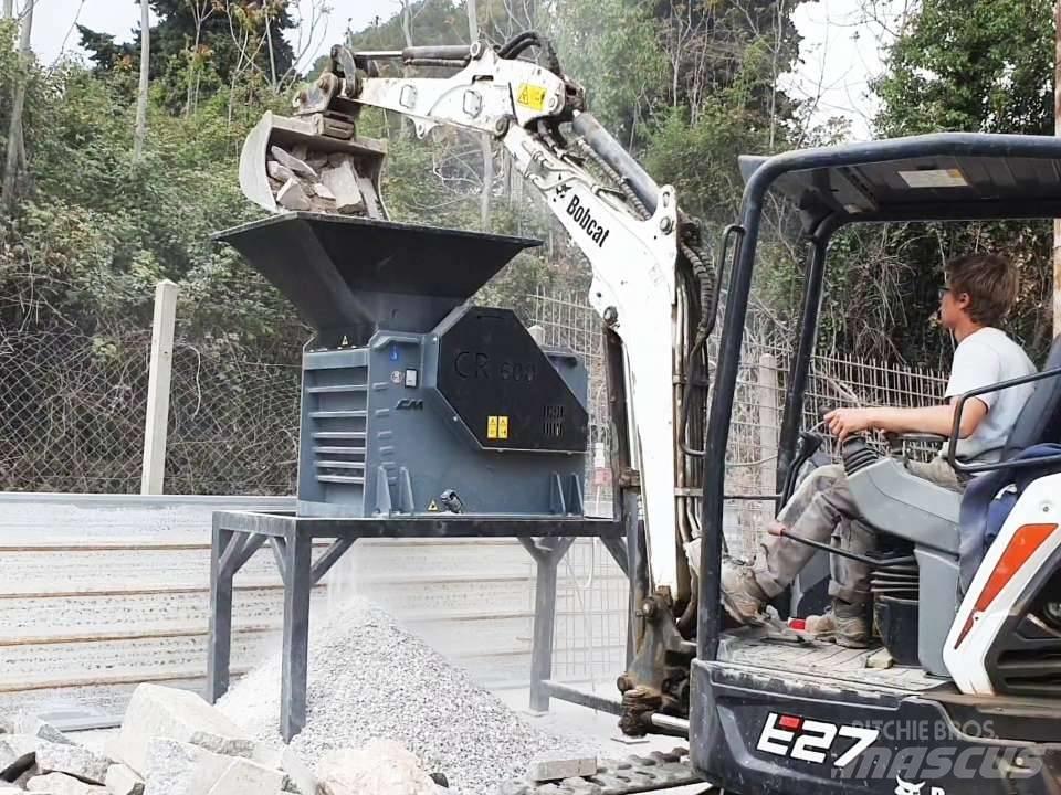 CM Frantoio CR 600 Mobiilimurskaimet