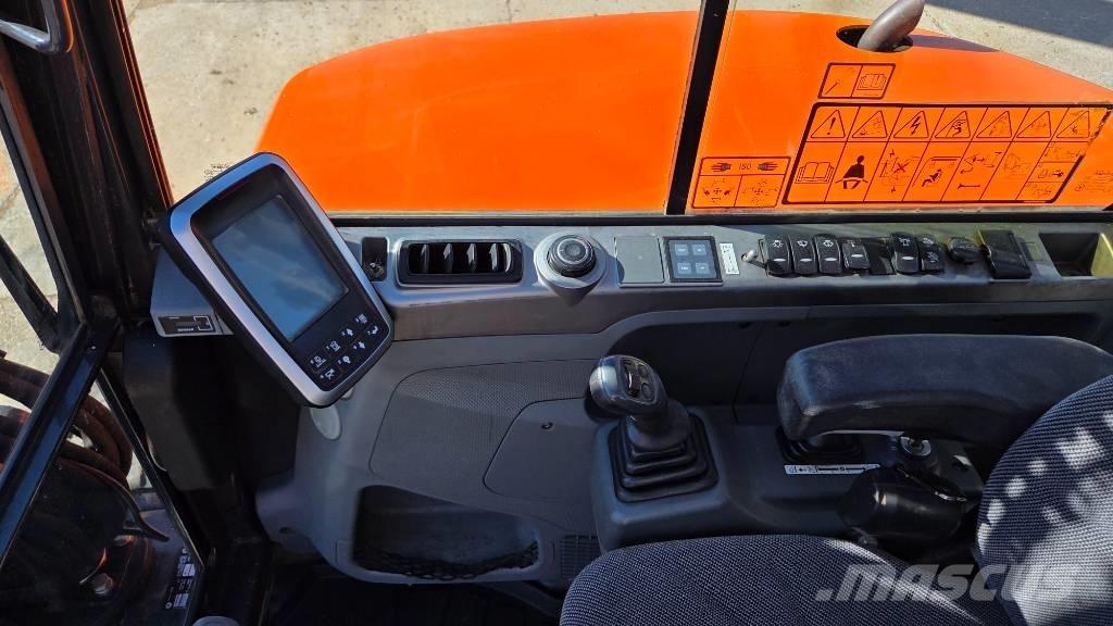 Doosan DX 63 R Minikaivukoneet < 7t