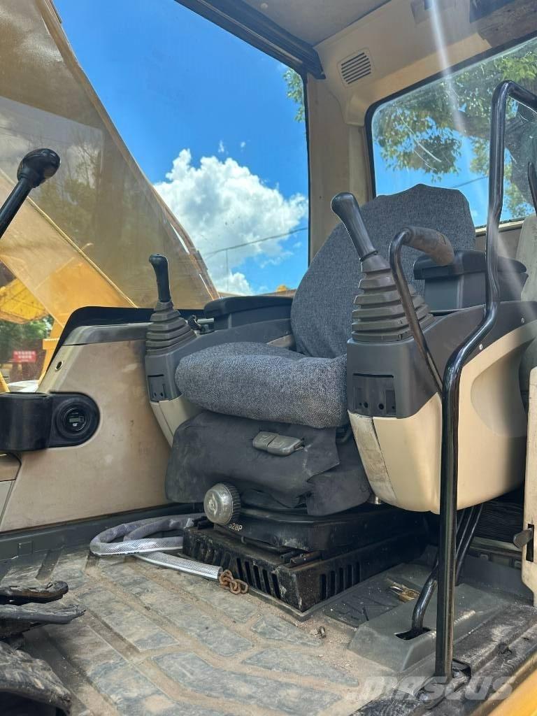 CAT CAT320C Midikaivukoneet 7t - 12t