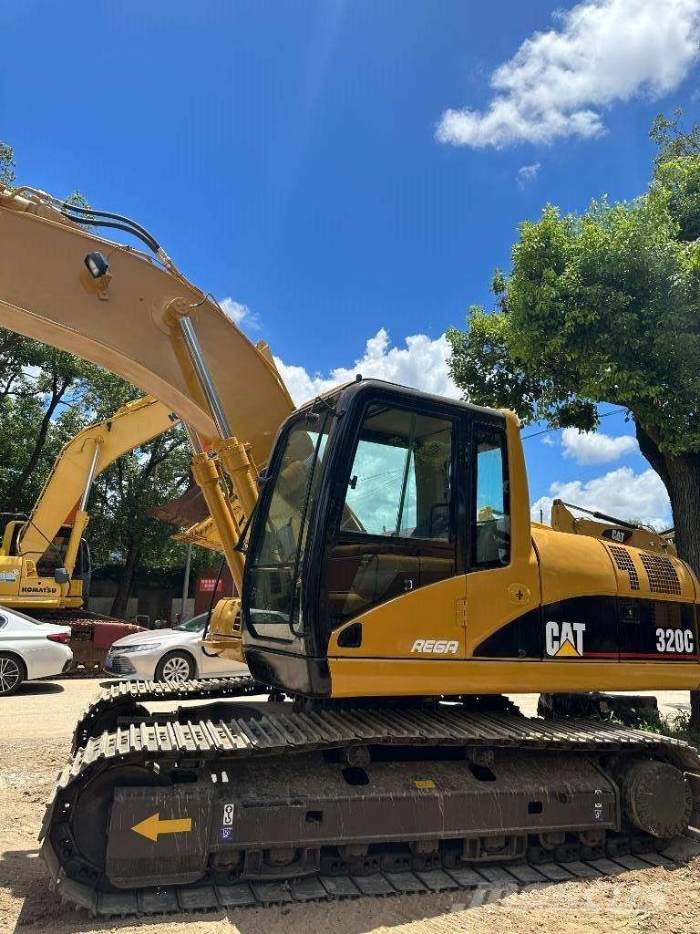 CAT CAT320C Midikaivukoneet 7t - 12t