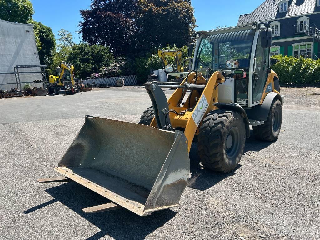 Liebherr L 506 Pyöräkuormaajat
