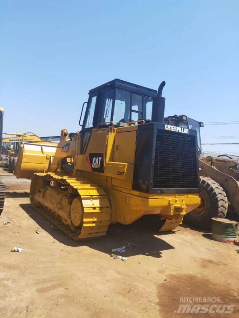 CAT 973 Telakuormaajat