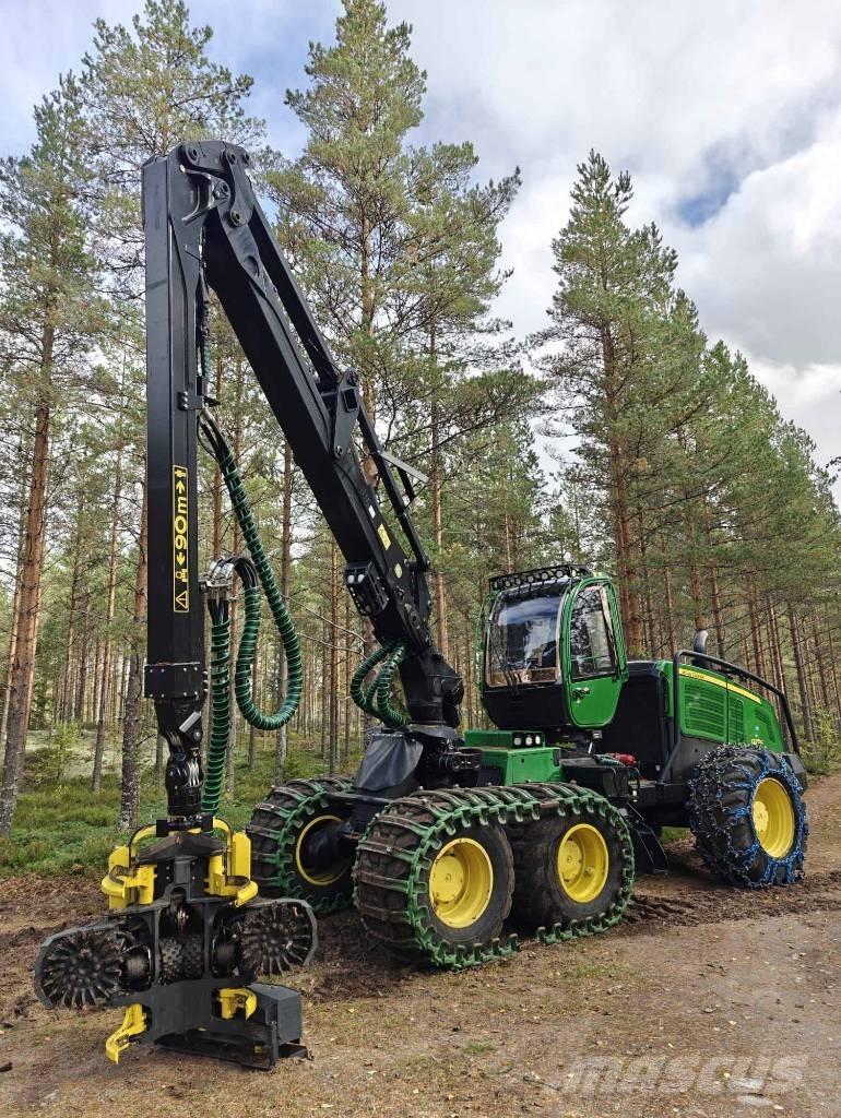John Deere 1270 G Harvesterit