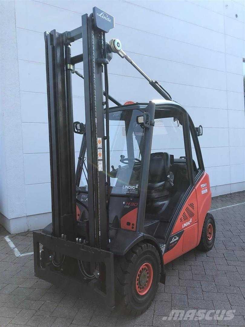 Linde H30T Nestekaasutrukit