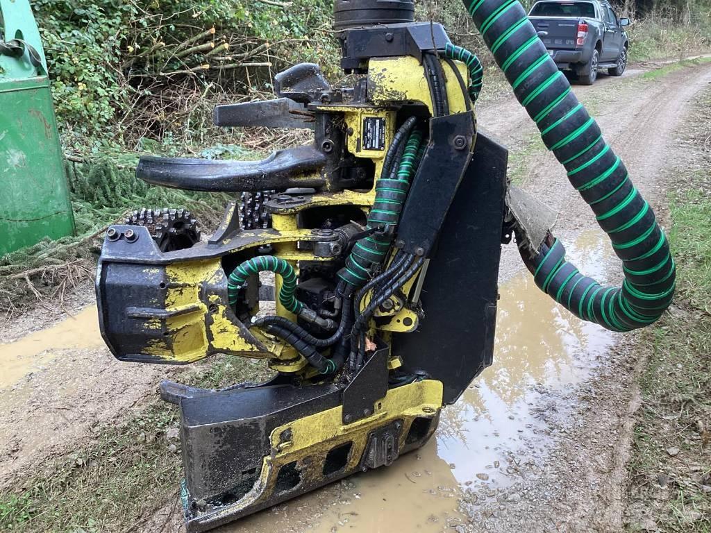 John Deere 1170 E Harvesterit