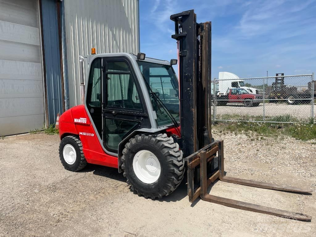 Manitou MSI 30 D Maastotrukit