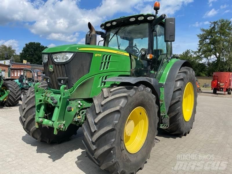 John Deere 6175 R Traktorit