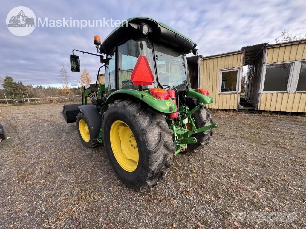 John Deere 5075 E Traktorit