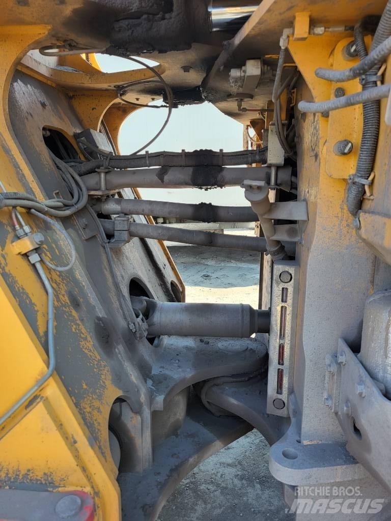 Volvo L 250 H Pyöräkuormaajat