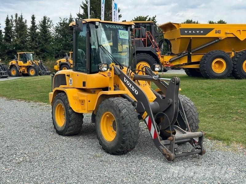 Volvo L 35 G Pyöräkuormaajat