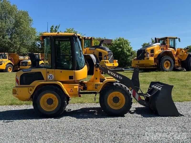 Volvo L 35 G Pyöräkuormaajat
