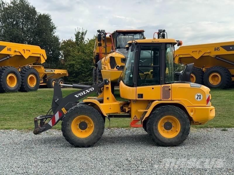 Volvo L 35 G Pyöräkuormaajat