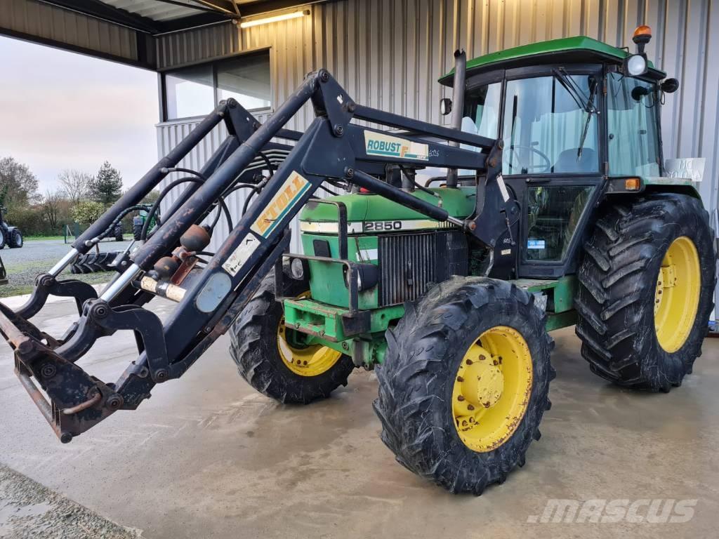 John Deere 2850 Traktorit