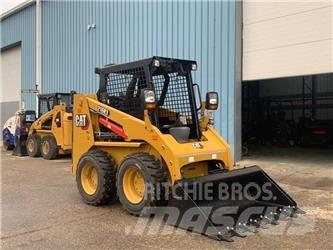 CAT 216 B 3 Pienkuormaajat