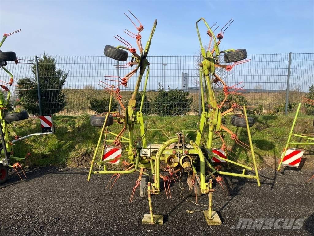 CLAAS Volto 640 HR Pöyhimet ja haravat