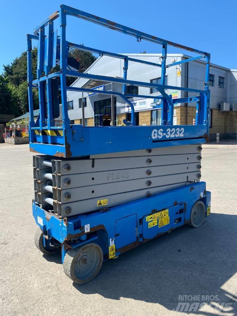 Genie GS 3232 Saksilavat
