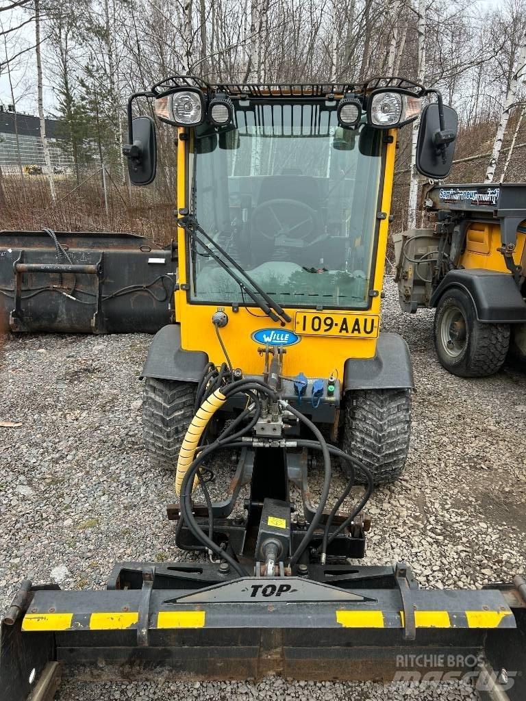 Wille 265 Taajamatraktorit