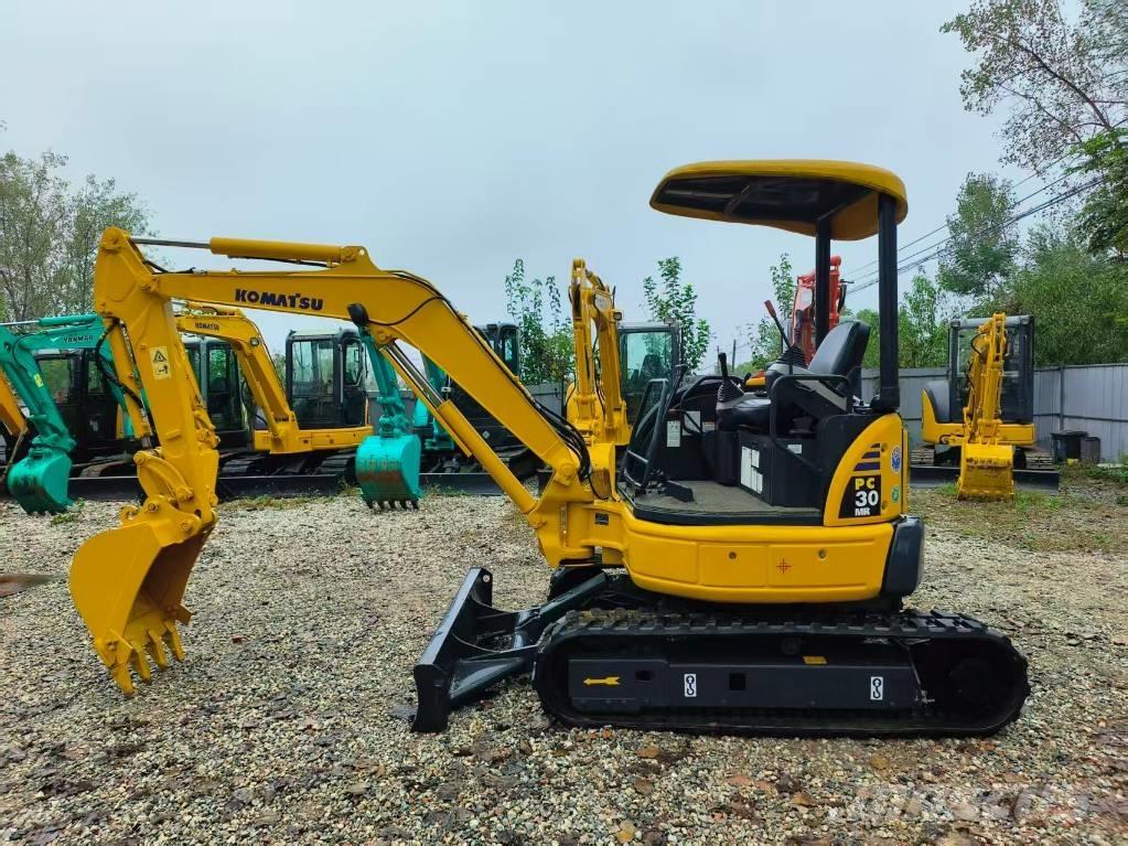Komatsu PC 30 MR-3 Minikaivukoneet < 7t