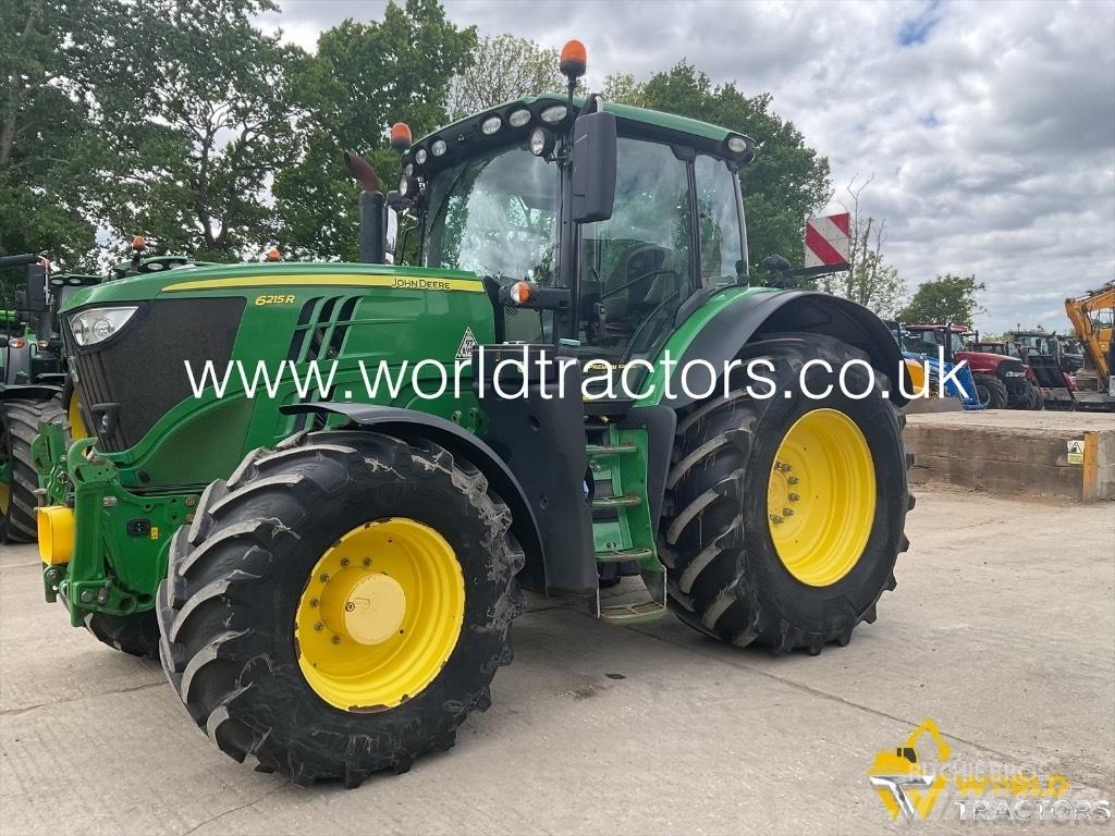 John Deere 6215 R Traktorit
