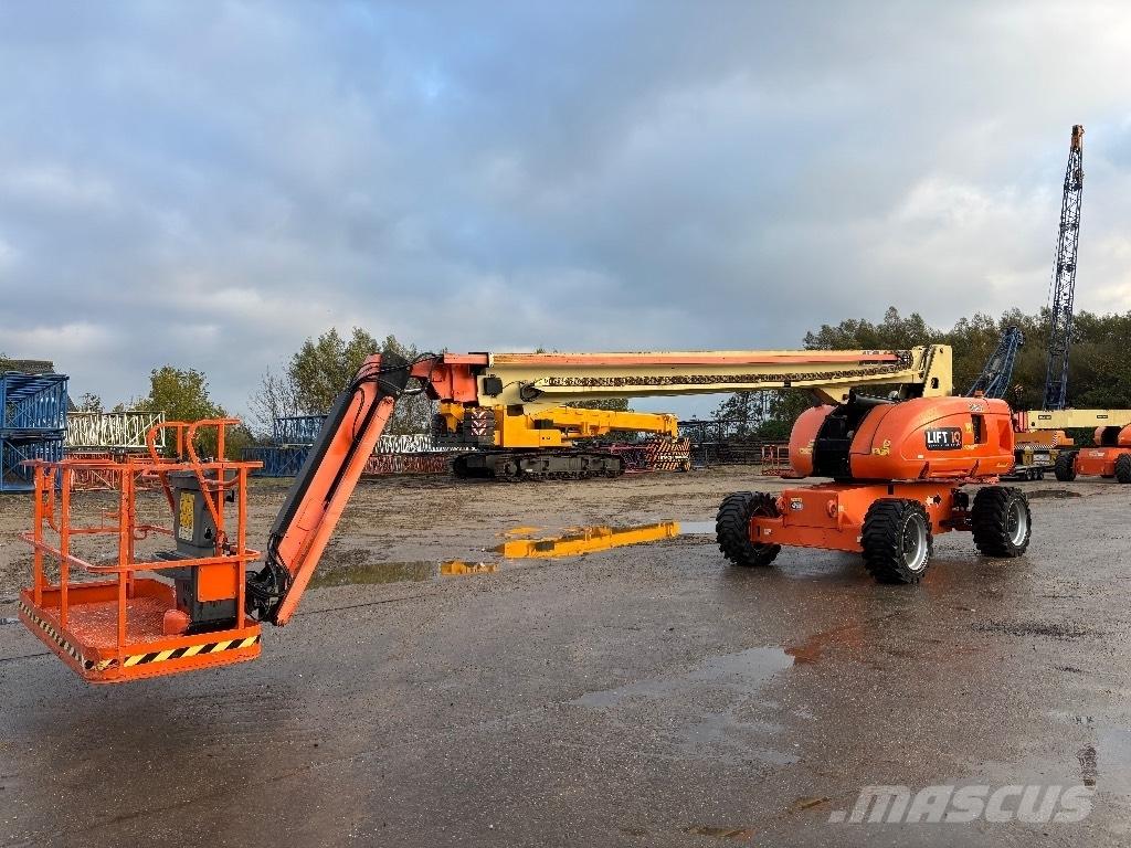 JLG 860 SJ Teleskooppipuominostimet